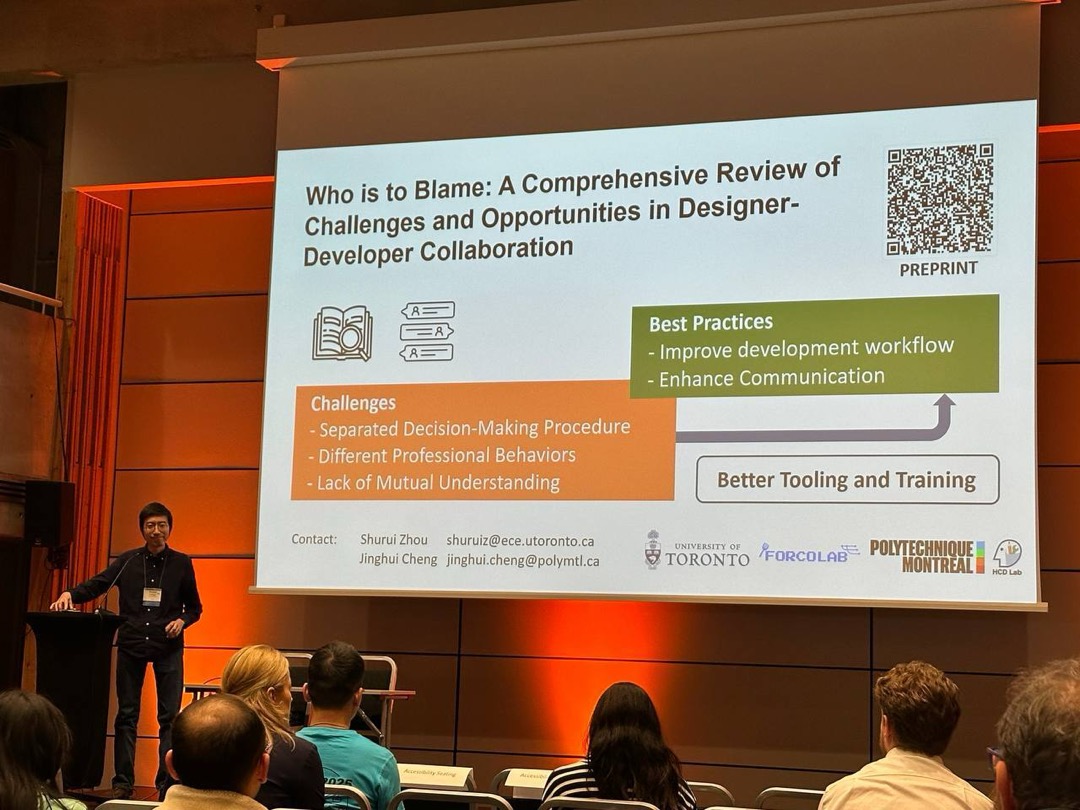 Jinghui presenting our paper at CSCW2025